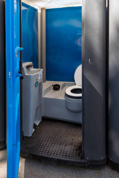 Best Emergency porta potty rental  in Suffern, NY